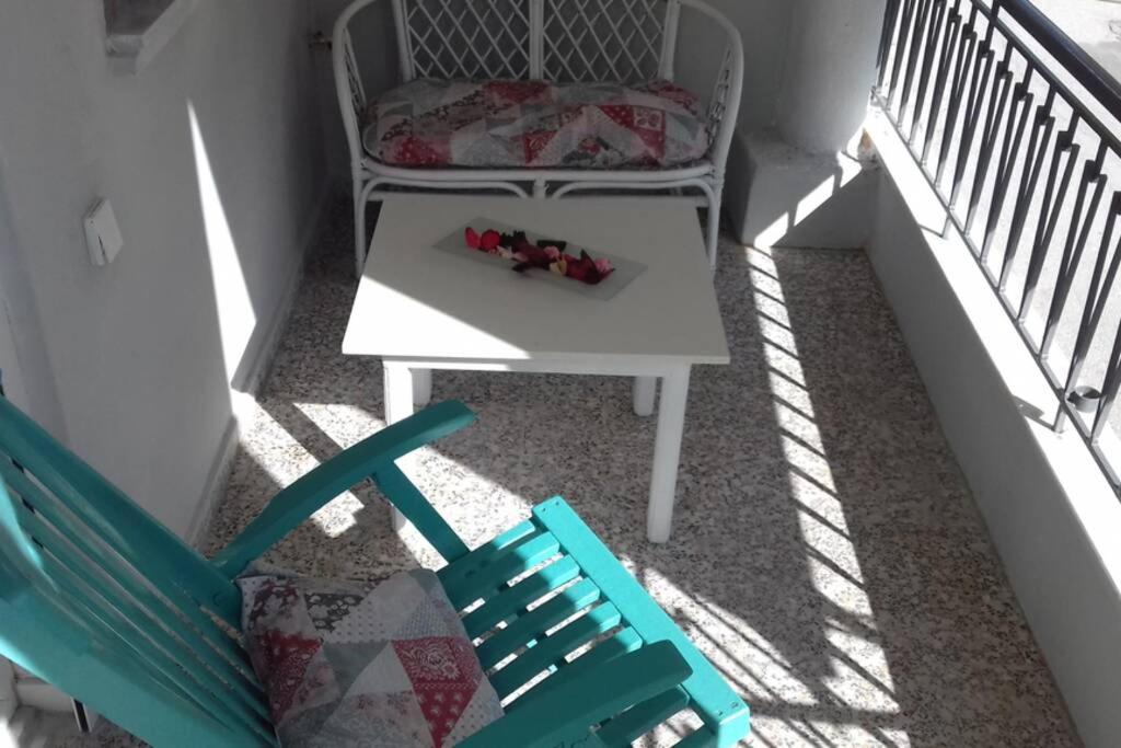 Paris House 2 Apartment พาทรา ภายนอก รูปภาพ
